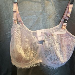 Victoria’s Secret Dream Angles push up